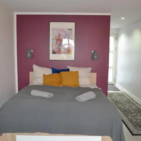 Apartment Ad