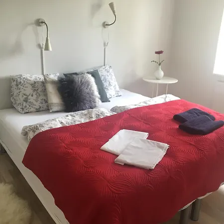Apartment Ad